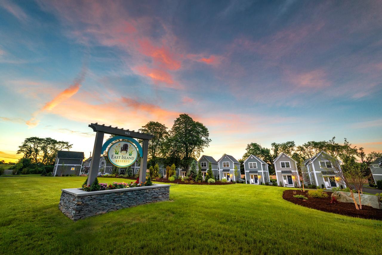 The East Island Reserve Hotel Middletown Exterior photo