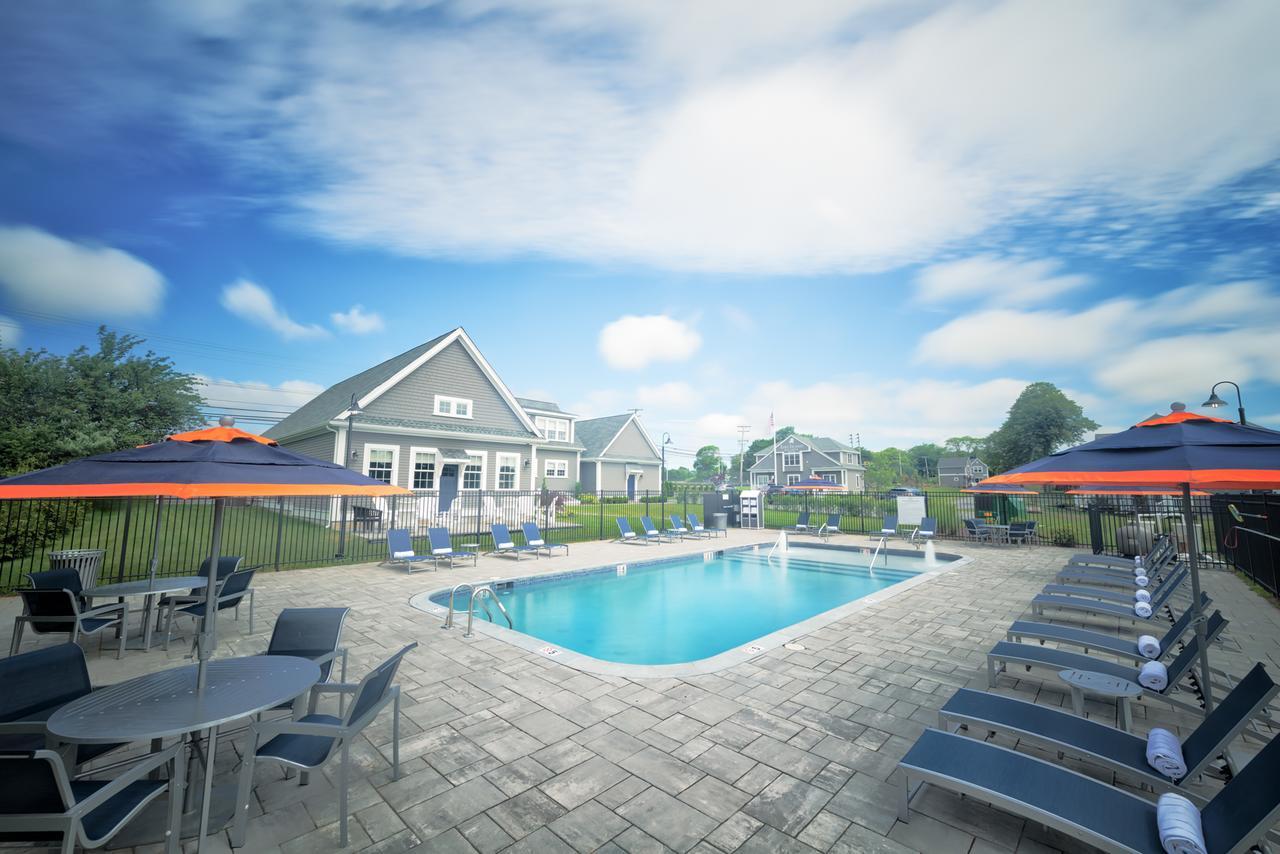The East Island Reserve Hotel Middletown Exterior photo